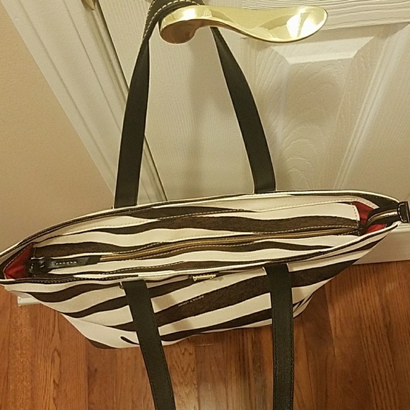 NWOT AUTHENTIC Dooney & Burke Purse - Picture 4 of 7